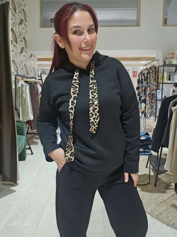 SUDADERA LEOPARDO