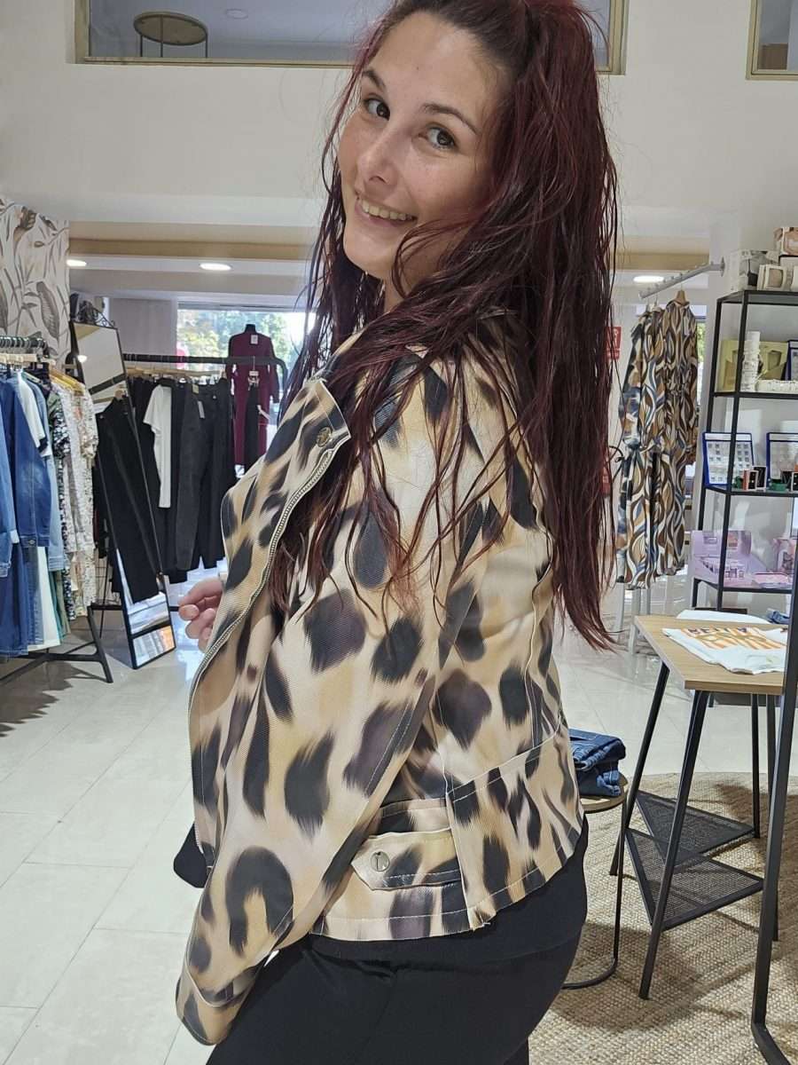 Chaqueta de Cuero Animal Print - Imagen 6