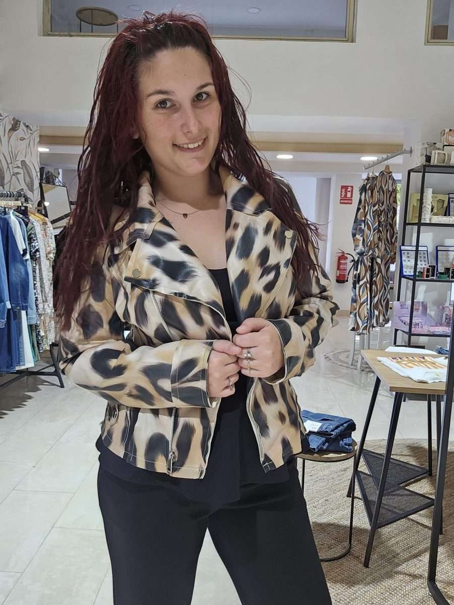 Chaqueta de Cuero Animal Print - Imagen 5