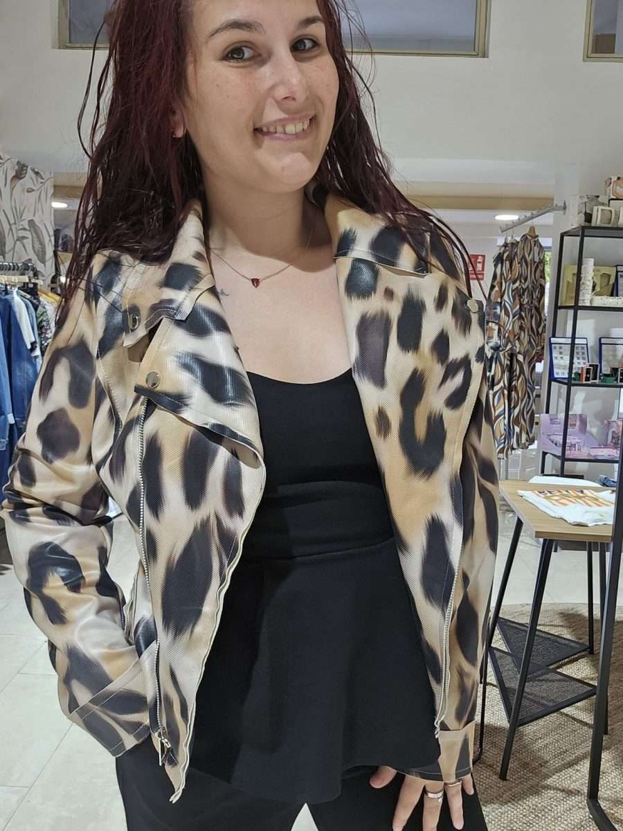 Chaqueta de Cuero Animal Print - Imagen 2