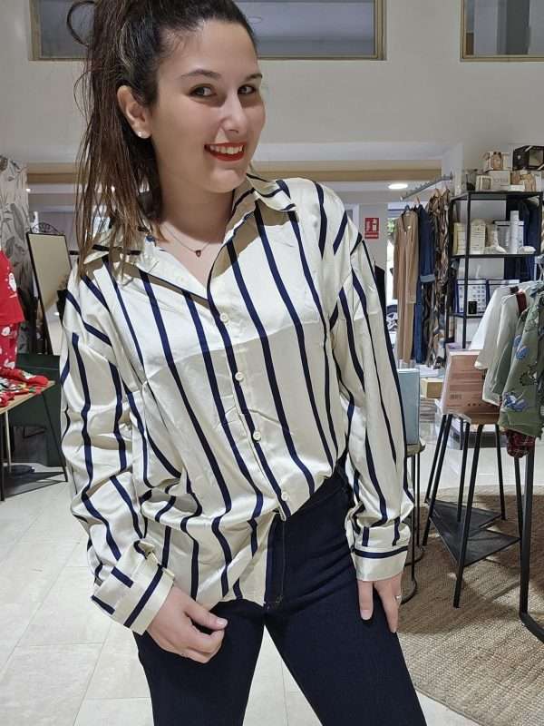 CAMISA SATINADA RAYAS